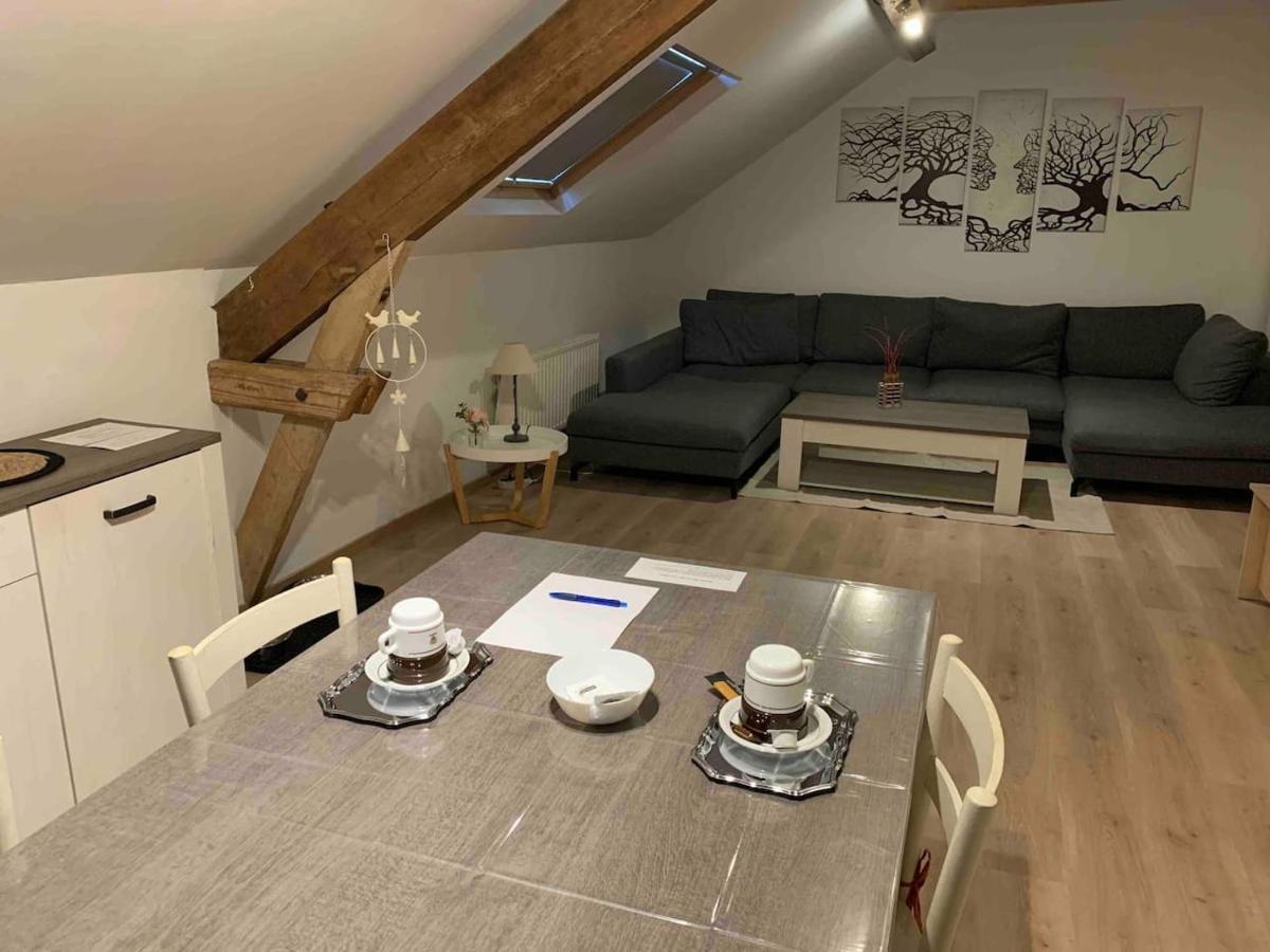 Apartmán 2Pas2Meuse Waulsort Exteriér fotografie